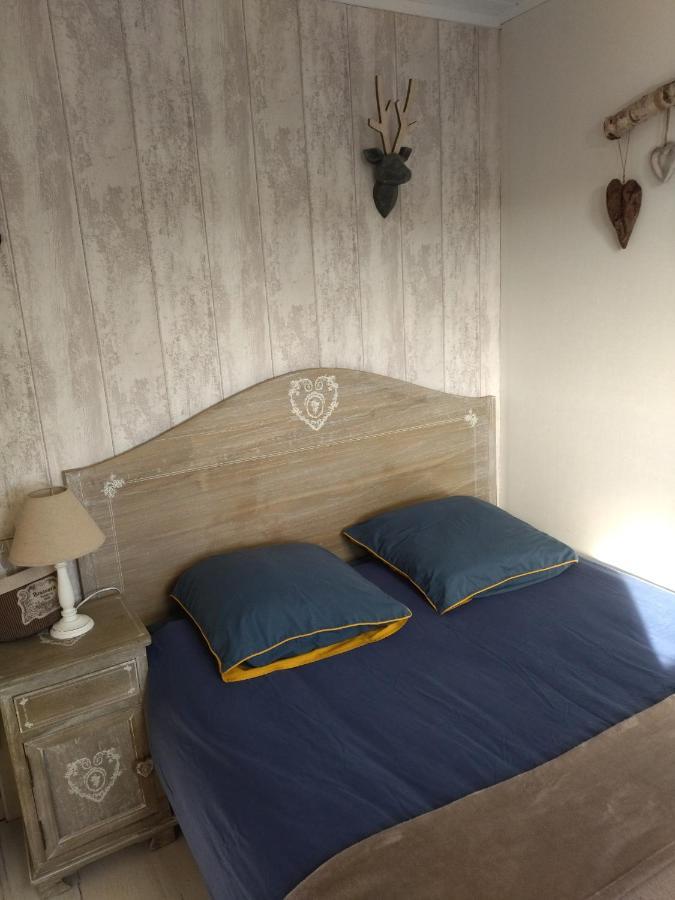 La Cabane Des Druides Perigny  Luaran gambar